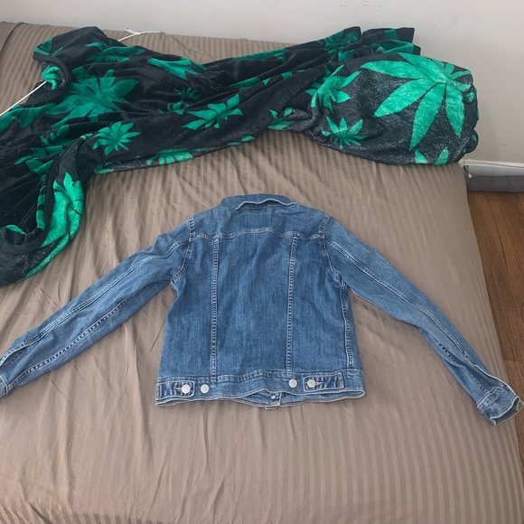 Levi’s denim jacket - Picture 3 of 3